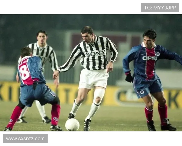 尤文图斯重塑辉煌之路探秘球队复兴与未来发展蓝图 尤文图斯重塑辉煌之路探秘球队复兴与未来发展蓝图